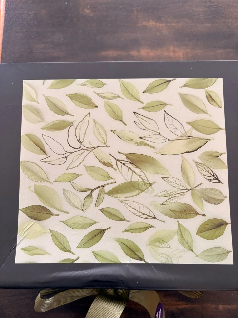 N/A elegant green